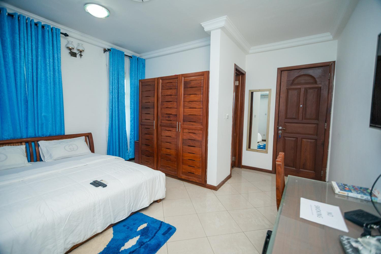 Bedroom 3, Beauty Hotel, Accra