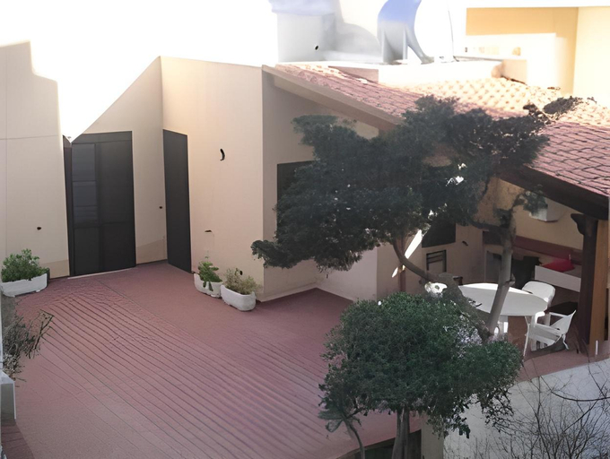 Others 5, Residence Le Saline, Trapani