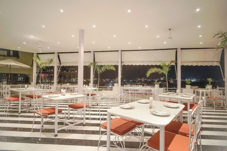 Food & Drinks 4, Grandrosse Boutique - Lake Facing Hotel, Udaipur