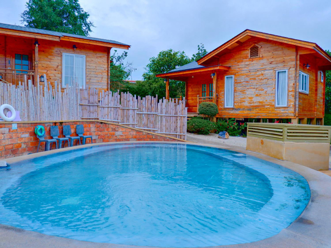 Swimming Pool 1