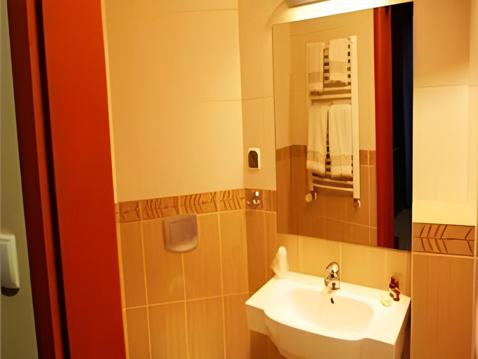 Bathroom 4, Poleski Hotel, Kraków City