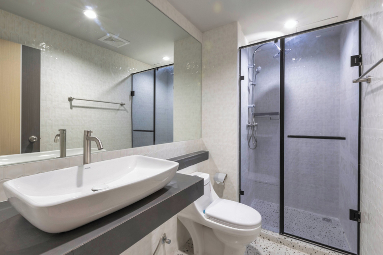 Bathroom 4, Mellow Poshtel - Kata Beach, Pulau Phuket