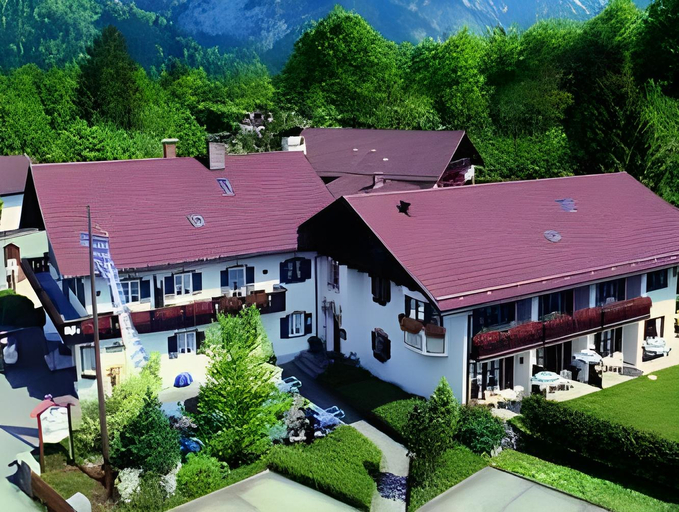Exterior & Views 1, Hotel Alpspitz B&B, Garmisch-Partenkirchen