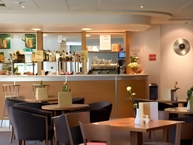Food & Drinks 4, The Lodge At Meyrick Park, Bournemouth