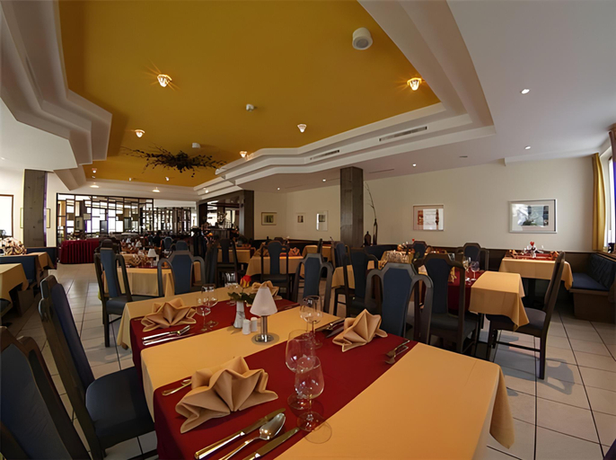 Food & Drinks 2, Hotel Montana, Imst
