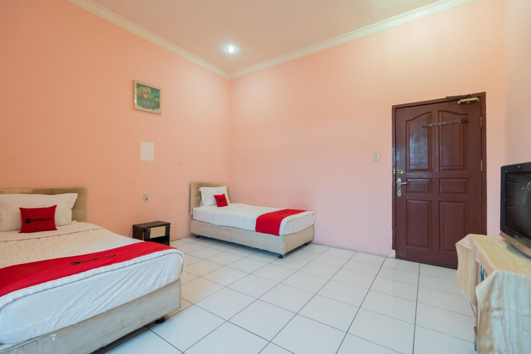 Bedroom 12