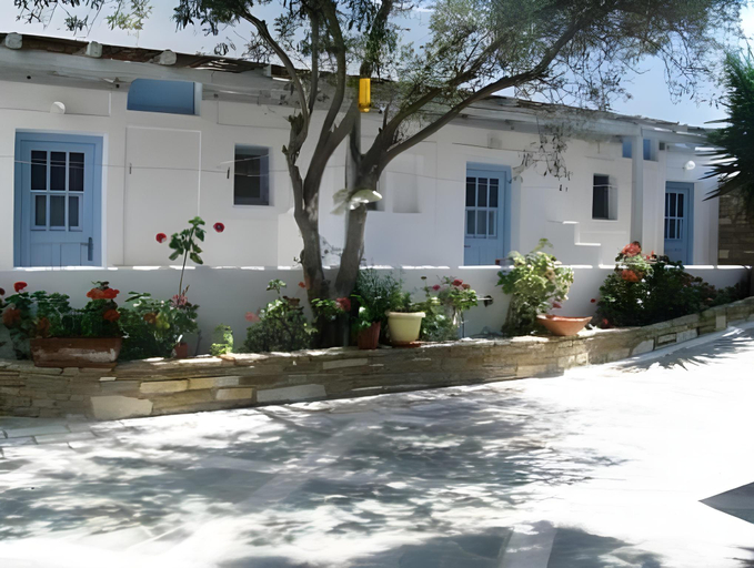 Others 4, Hotel Mantalena, South Aegean