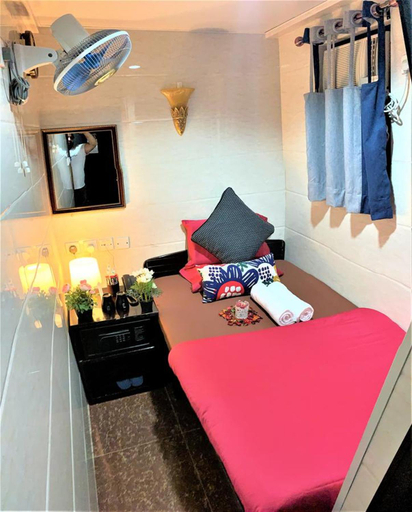 Bedroom 14