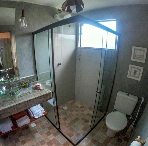 Bathroom, Kite Nomade, Arraial do Cabo