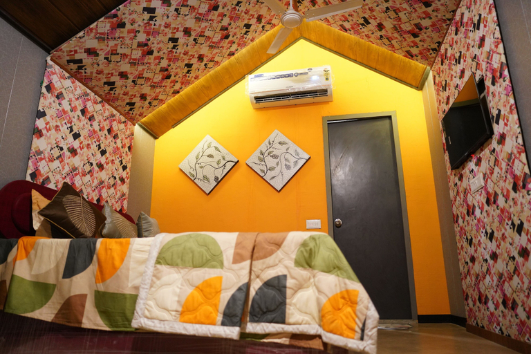 Bedroom, Great Escape Club, Indore
