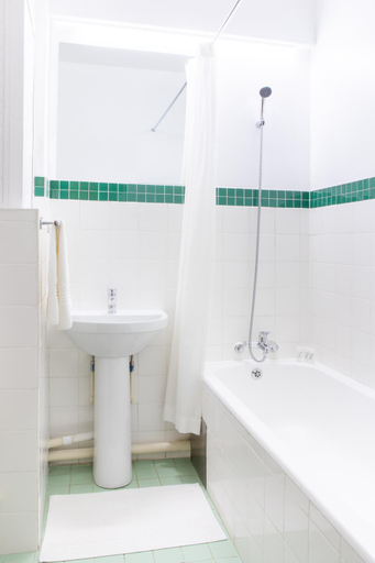 Bathroom 3, Elgro Hotel Potchefstroom, Dr Kenneth Kaunda