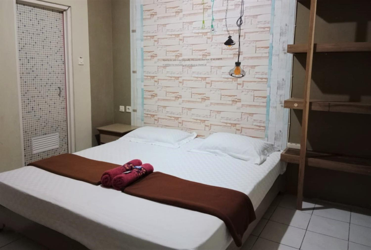 Bedroom 13