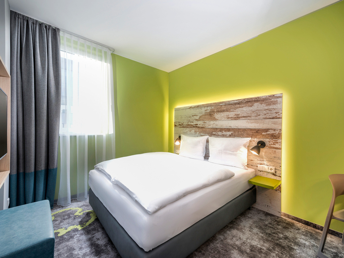 Bedroom 4, ibis Styles Stuttgart Vaihingen, Stuttgart