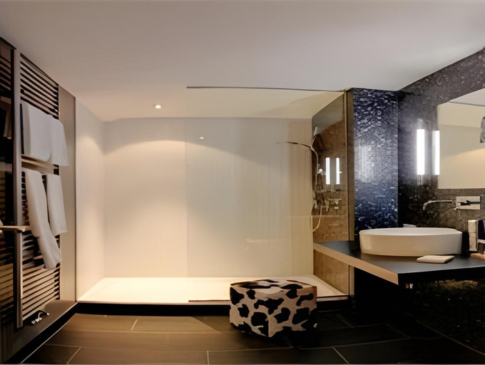 Bathroom 3, Hotel du Nord, Hamburg-Volksdorf, Hamburg