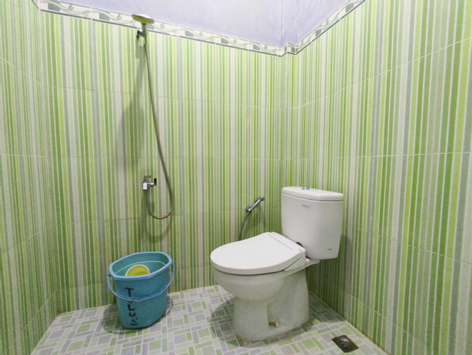Bathroom 3