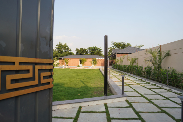Others, Great Escape Club, Indore