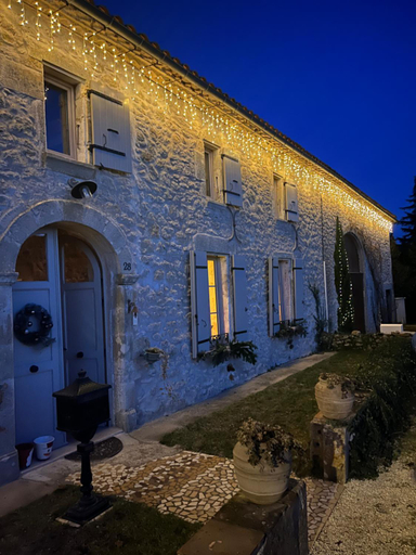 Others 4, La chambre l'Eucalyptus, Gironde