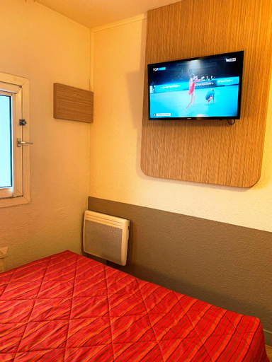 Bedroom 9