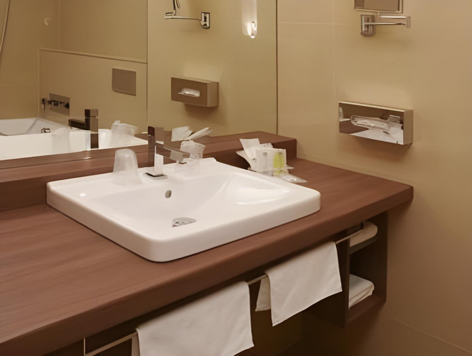 Bathroom, Hotel Budweis, České Budějovice