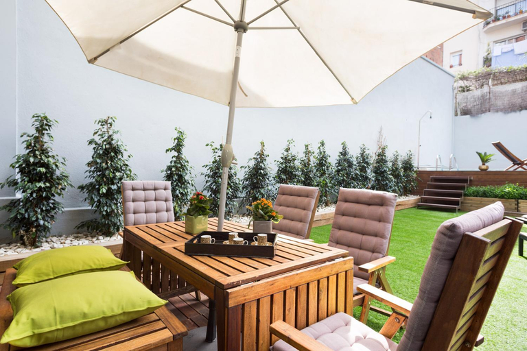 Others 3, My Space Emirates - Modern Duplex with Private Garden and Swimming Pool, Barcelona