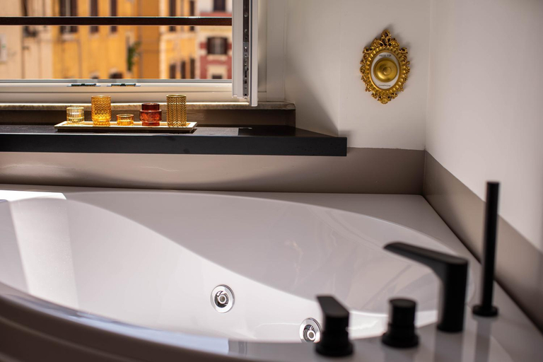 Others 5, Scipioni Luxury Suite, Rome