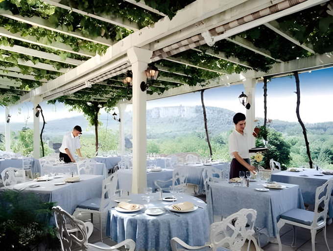 Food & Drinks 4, Chateau Hotel La Terrasse - Teritoria, Lot