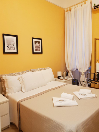 Others 2, My Trevi Rooms 88, Rome