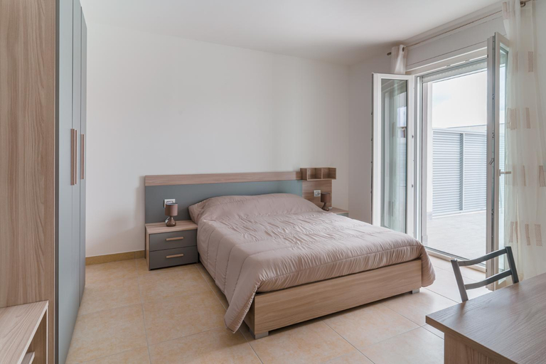 Others 4, GuestHost - Scaringi Palace B, Barletta-Andria-Trani