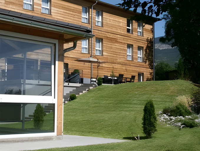 Exterior & Views 1, Ax Hotel, Hautes-Alpes