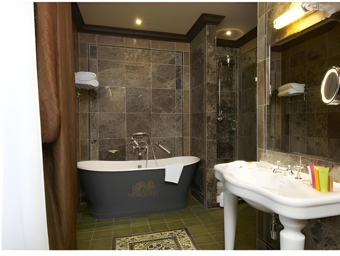 Bathroom 3, The Merchant Hotel, Belfast