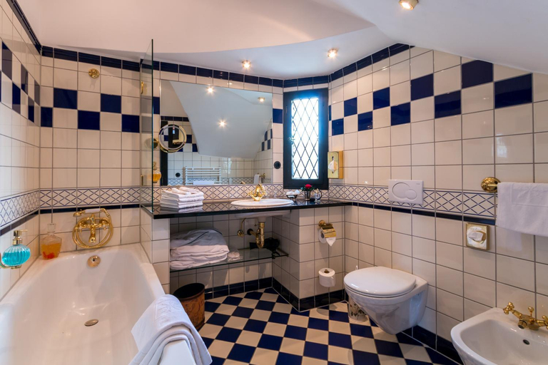 Bathroom 3