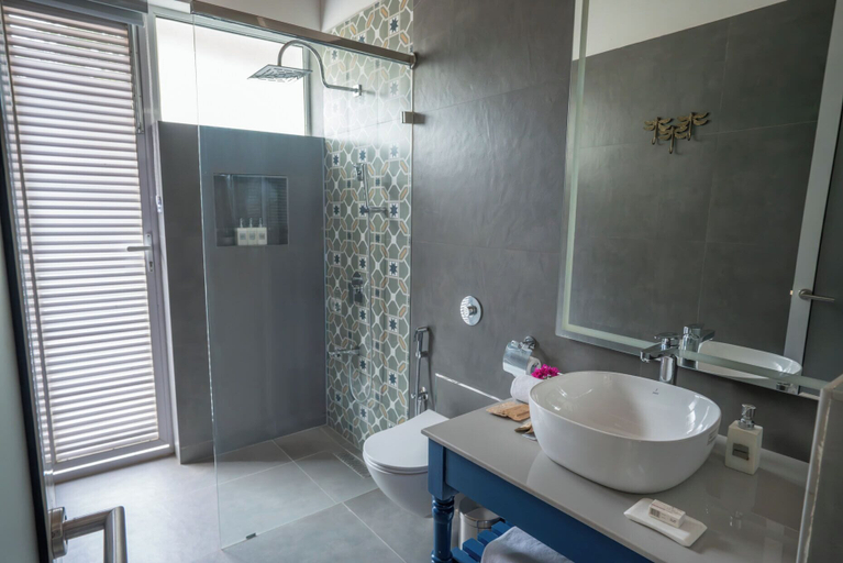 Bathroom 3, Amã Stays & Trails Lamp House, Goa, South Goa