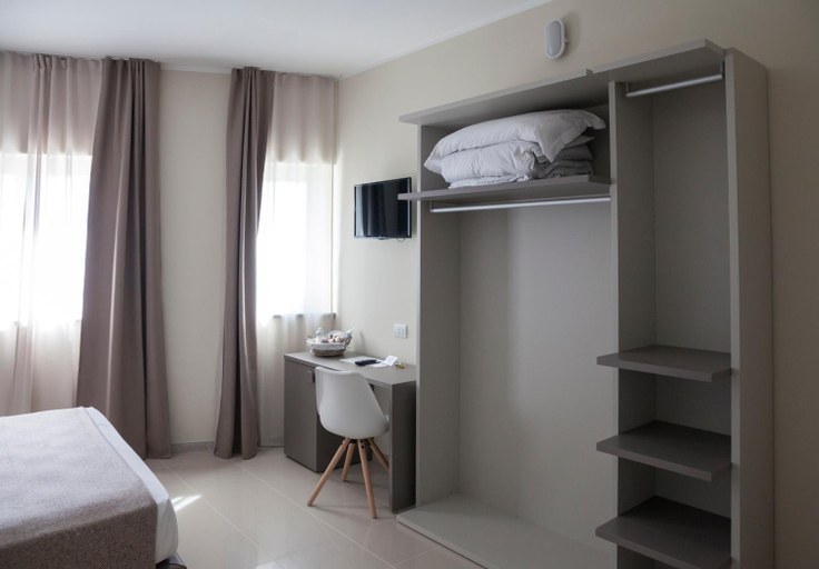 Bedroom 10
