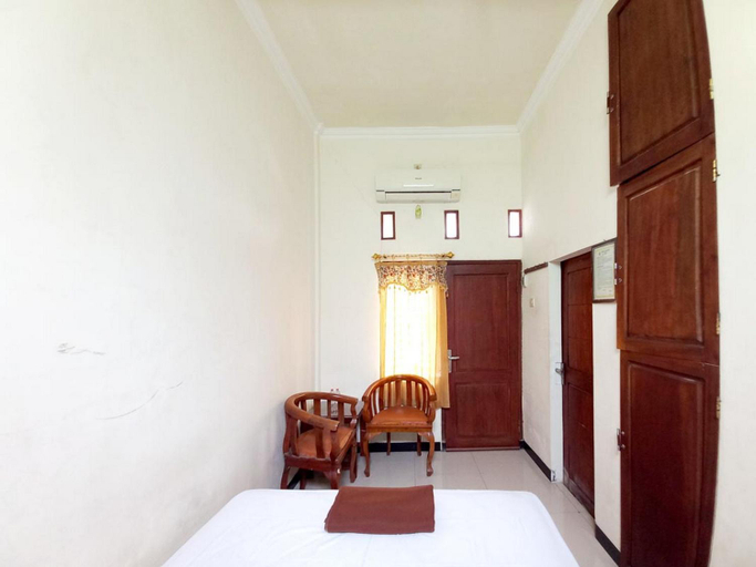 Bedroom 8