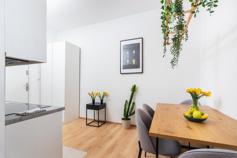 Others 2, Modern Centrally Located Apartments - by Upstairs, Kraków City