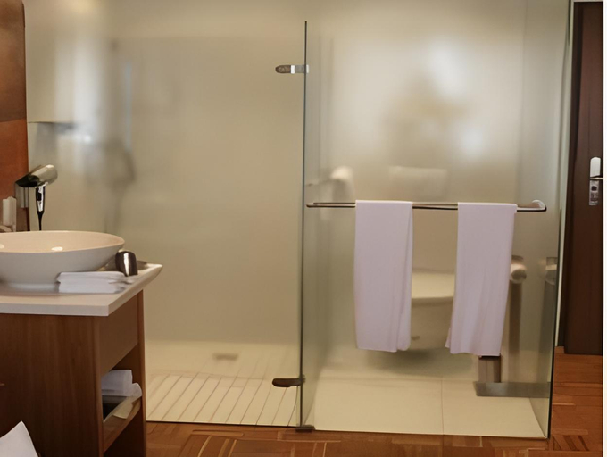 Bathroom 4, Hotel Burgunderhof - Adults only, Bodenseekreis