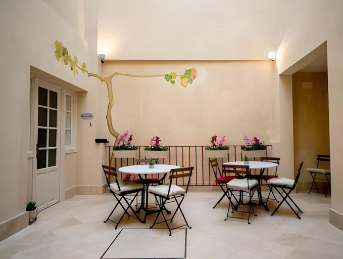 Others 3, Santacruz Hostal Plaza, Sevilla