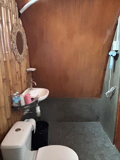 Bathroom 2, East Holiday Resort Moalboal, Moalboal