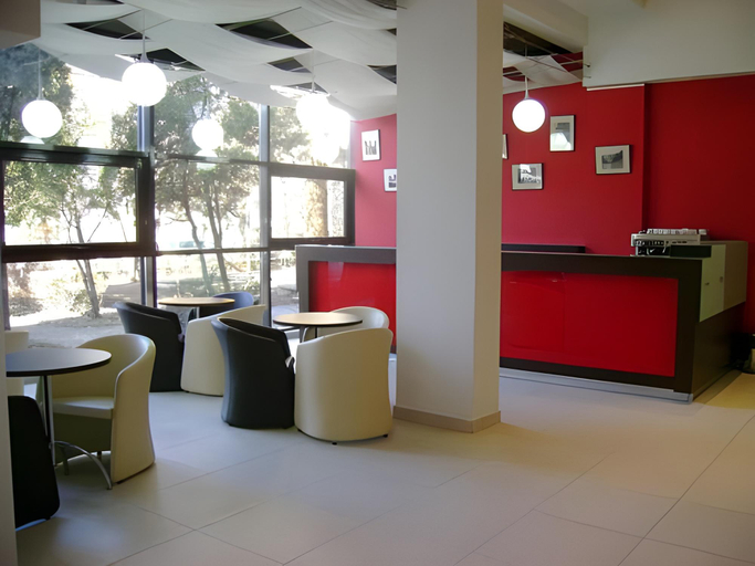 Others 5, Hotel Posada, Curtea De Arges
