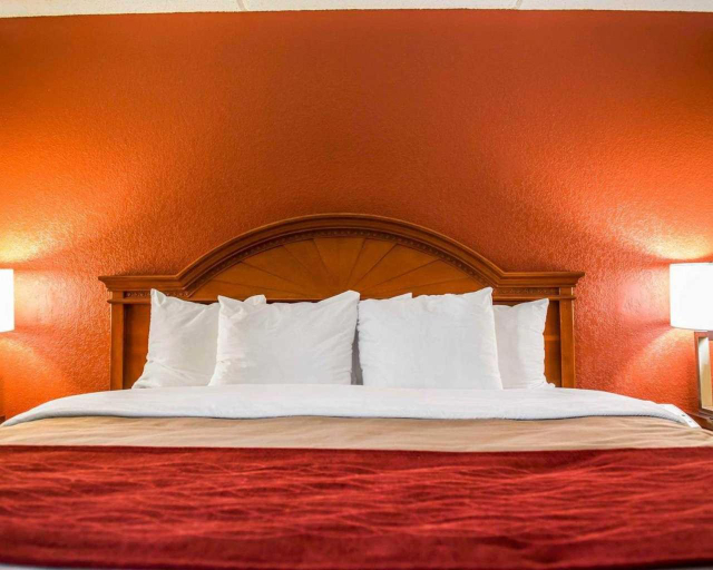 Bedroom 15