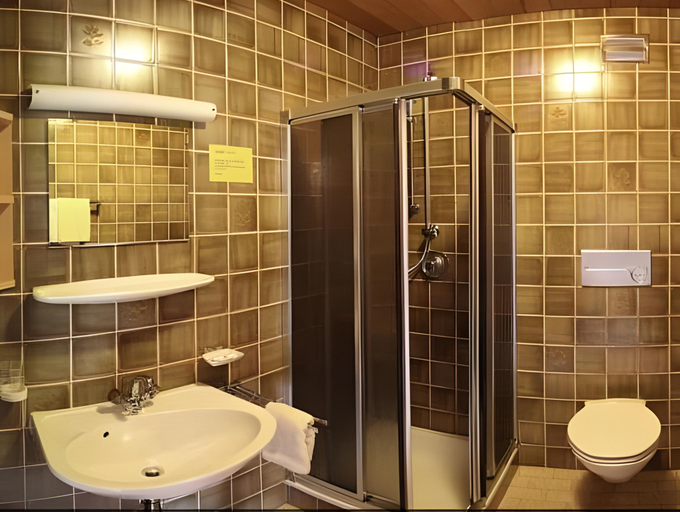 Bathroom 3, Hotel-Garni Klocker, Schwaz