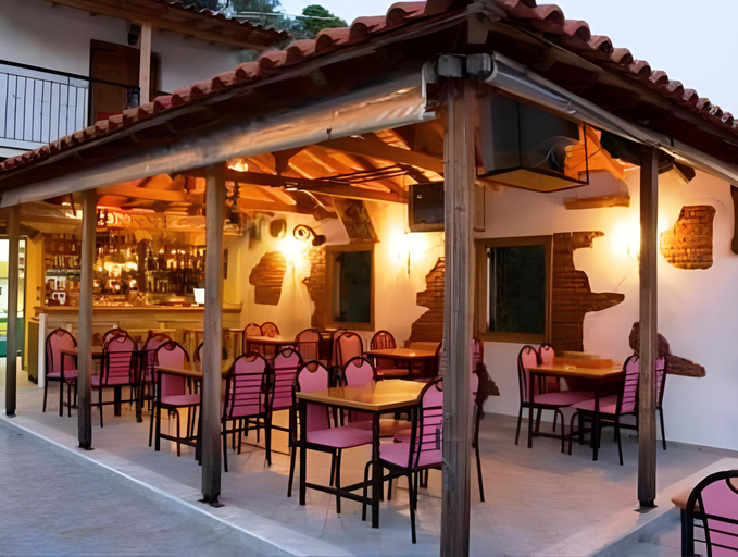 Food & Drinks 3, Fengeros Village, Thessaly