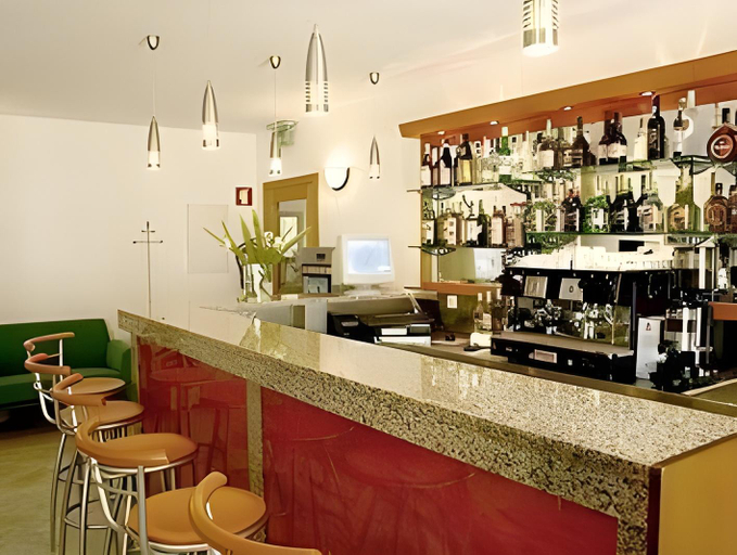 Food & Drinks 5, B&B Hotel Braga Lamacaes, Braga