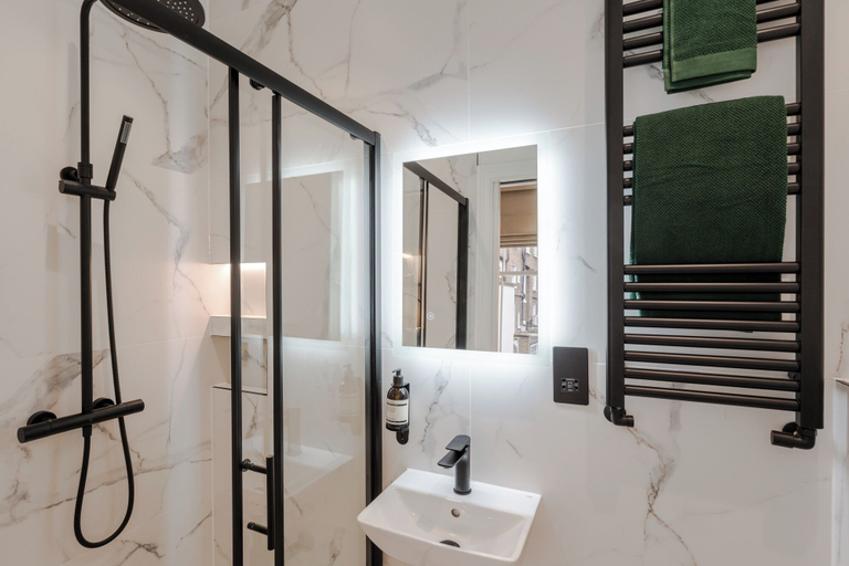 Bathroom 4, Your Apartment - Kensington, London