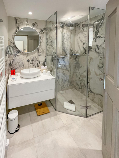 Bathroom 4, Hôtel Le Mouillage, Var