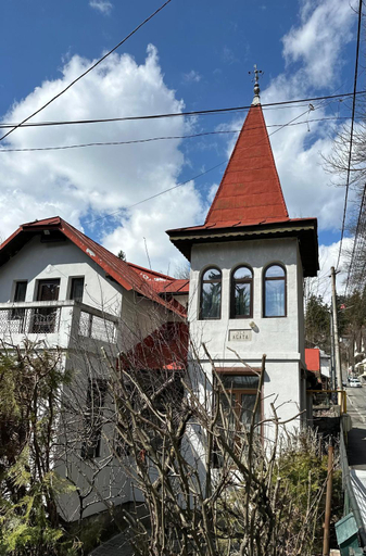 Others 5, Vila Agata, Sinaia