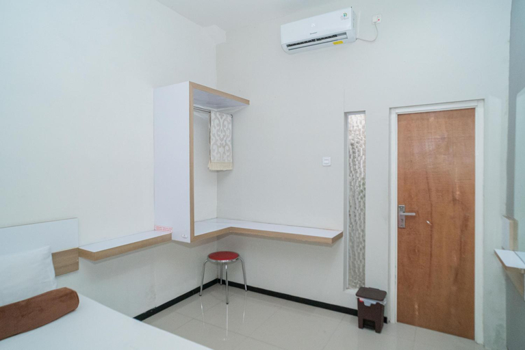 Bedroom 15