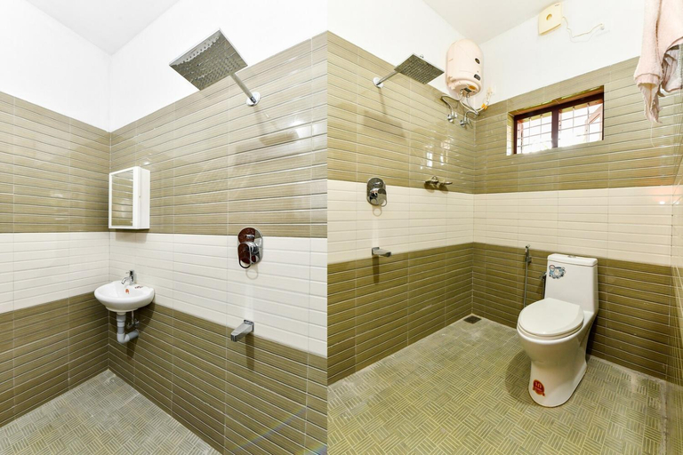 Bathroom 2, CentreHome Villa Wayanad, Wayanad