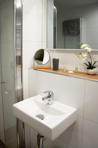 Bathroom 3, Hotel Sonnenhof Garni, Calw