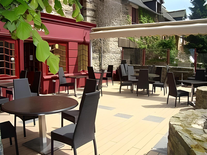Food & Drinks 3, Logis Hotel, restaurant et spa Le Relais De Broceliande, Ille-et-Vilaine